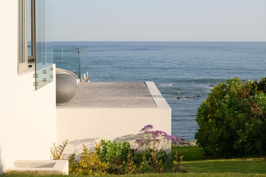 5 Bedroom Property for Sale in Suiderstrand Western Cape